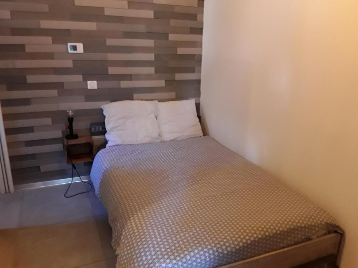 Ferienwohnung Joli 2 Pieces Esprit Loft Moderne Pau Exterior foto
